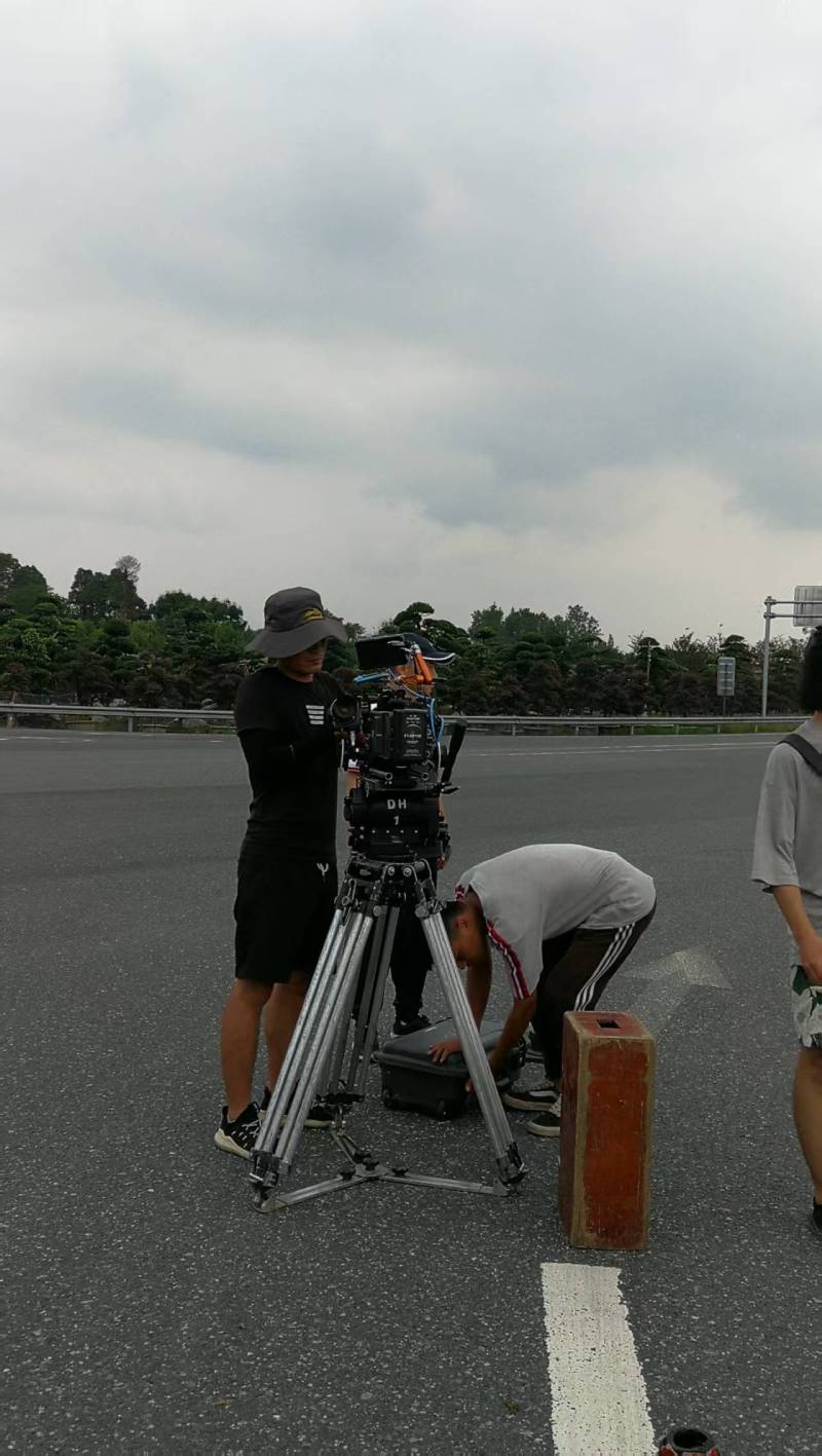 利通区TVC拍摄公司：唤醒集体记忆，构建跨代际沟通桥梁