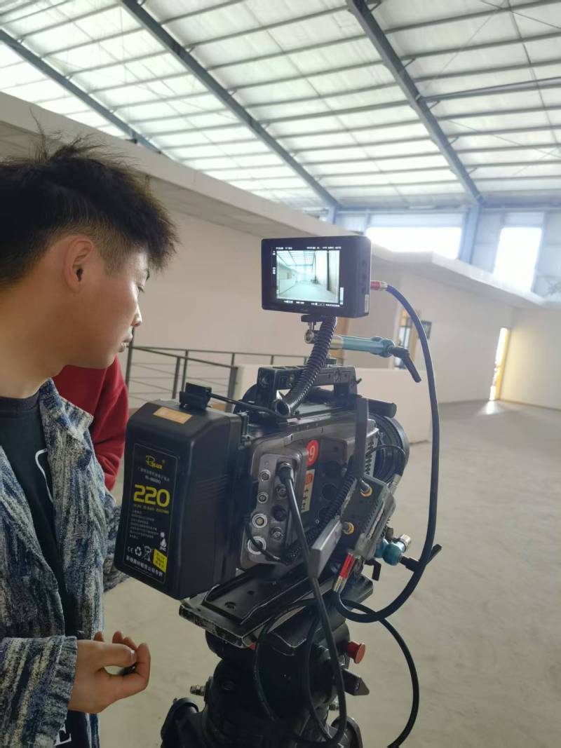 解锁利通区广告片拍摄：以创意镜头，解锁品牌商业价值新高度